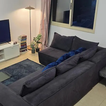 Lilac Deluxe -breakbooking Cy * Lemesos