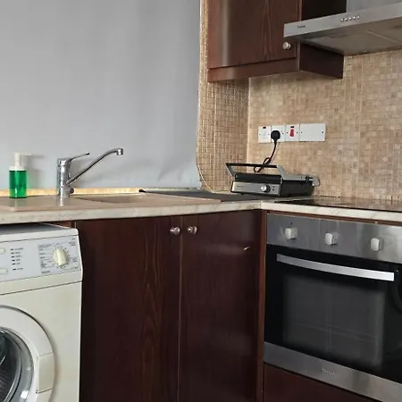 Apartament Lilac Deluxe -breakbooking Cy