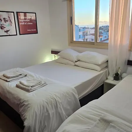 Apartamento Lilac Deluxe -breakbooking Cy Limassol