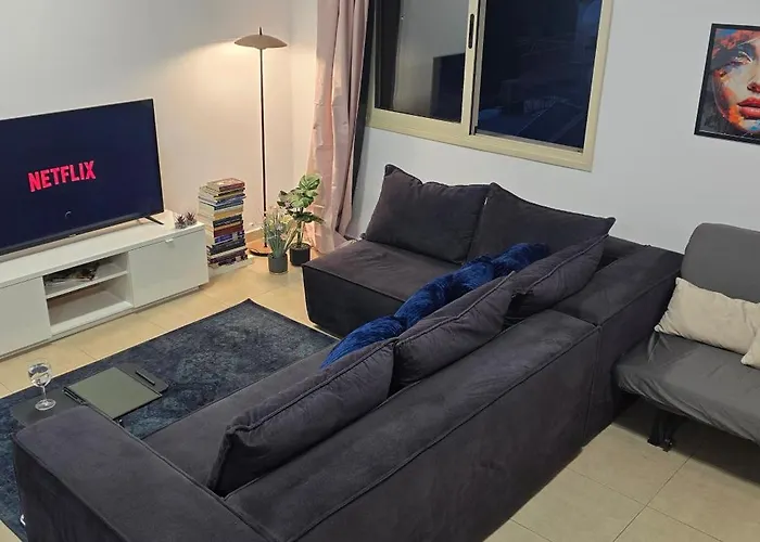 Lilac Deluxe -breakbooking Cy * Limassol