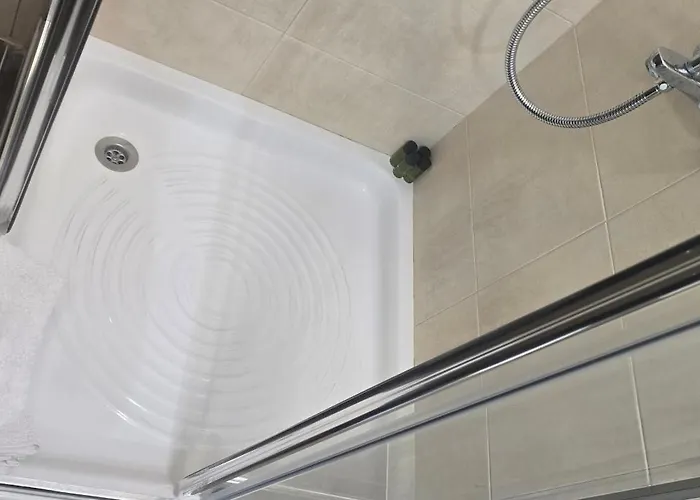 Lilac Deluxe -breakbooking Cy * Limassol